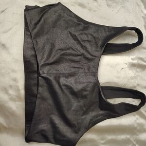 Victoria Sport Black Crop Top